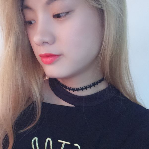 2020 new style suede star necklace gothic popular brand accessories choker five-pointed star choker necklace, Black
2020 new style suede star necklace gothic popular brand accessories choker five-pointed star choker necklace, Black