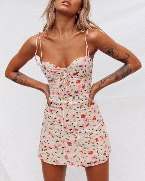 summer new v neck elegant floral print tie front mini dress women spaghetti strap ruffle trim backless dress casual, Black;gray
summer new v neck elegant floral print tie front mini dress women spaghetti strap ruffle trim backless dress casual, Black;gray