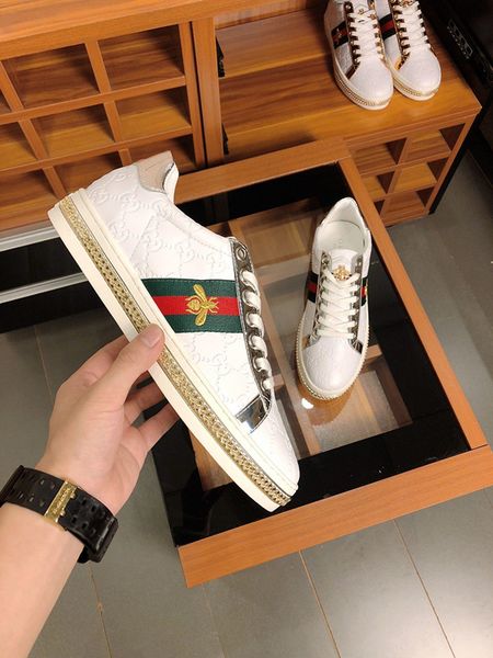 2019s luxury designer spring and autumn new trend men's sports shoes, high-end fashion wild casual shoes, size: 38-44
2019s luxury designer spring and autumn new trend men's sports shoes, high-end fashion wild casual shoes, size: 38-44