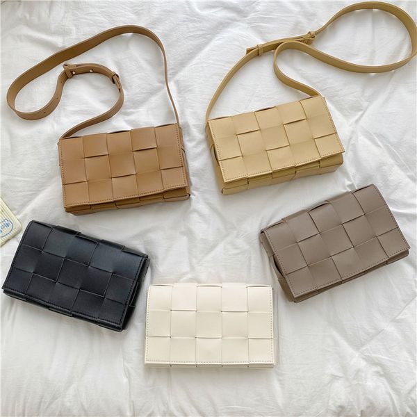 2020 new pu leather crossbody bags for women popular weaving luxury handbags women bags designer shoulder ladies totes bag
2020 new pu leather crossbody bags for women popular weaving luxury handbags women bags designer shoulder ladies totes bag