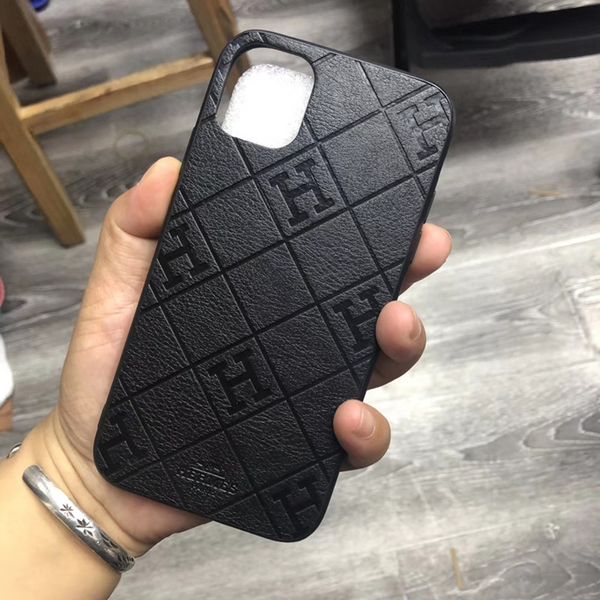 One piece luxury de igner phone ca e for iphone 11 pro max x xr x max fa hion model oft back cover for iphone 7 8plu
One piece luxury de igner phone ca e for iphone 11 pro max x xr x max fa hion model oft back cover for iphone 7 8plu