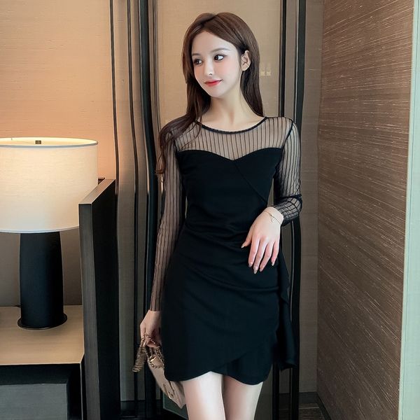 design sense skirt light mature style 2020 new korean mesh stitching small black dress high waist elegant dress female, White;black
design sense skirt light mature style 2020 new korean mesh stitching small black dress high waist elegant dress female, White;black