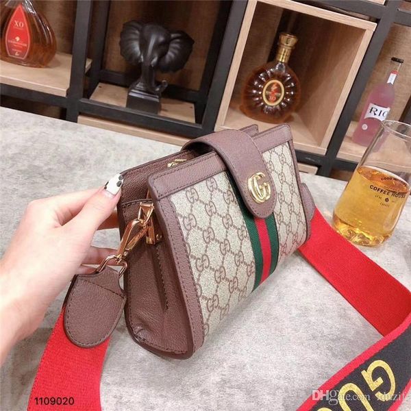 with box luxury women handbag famous designer handbag wallet shoulder bags designer handbags luxury designer bags purse backpack
with box luxury women handbag famous designer handbag wallet shoulder bags designer handbags luxury designer bags purse backpack