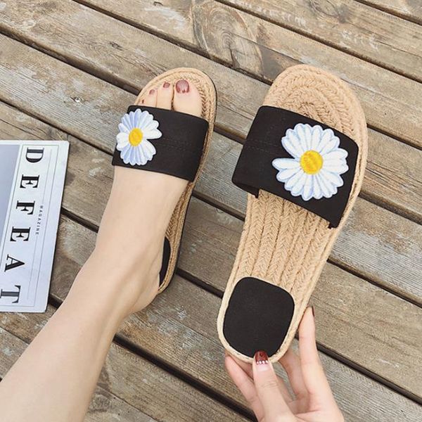 cosmagic 2020 new summer women flower slipper fashion beach outside pearl rubber sloe slide shoe, Black
cosmagic 2020 new summer women flower slipper fashion beach outside pearl rubber sloe slide shoe, Black