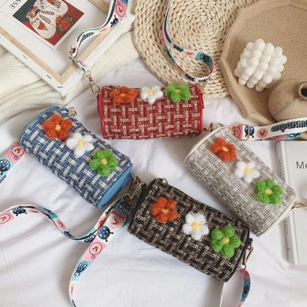 children shoulder bag mini plaid wool messenger bags simple small square bag kids key coin purse cute princess handbags
children shoulder bag mini plaid wool messenger bags simple small square bag kids key coin purse cute princess handbags