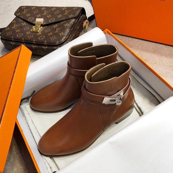 nh7 new yangjing boots high-quality high-end sports shoes leather flat-soled outdoor tennis shoes delivery size 35-40, Black
nh7 new yangjing boots high-quality high-end sports shoes leather flat-soled outdoor tennis shoes delivery size 35-40, Black