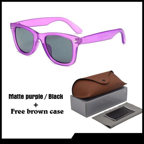 sell fashion beach brand designer sunglasses men women uv400 protection lens vintage glasses retro eyewear with brown cases and box, White;black
sell fashion beach brand designer sunglasses men women uv400 protection lens vintage glasses retro eyewear with brown cases and box, White;black