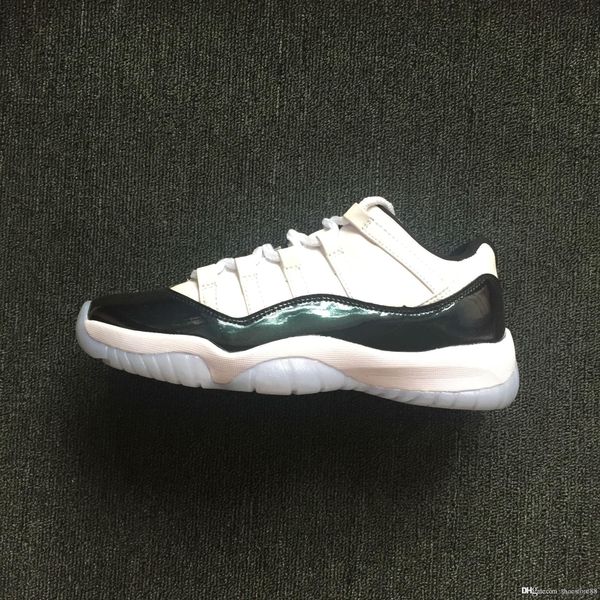 2020 designer paris triple s sneakers for men women black red white green casual dad shoes tennis increasing sneakers
2020 designer paris triple s sneakers for men women black red white green casual dad shoes tennis increasing sneakers