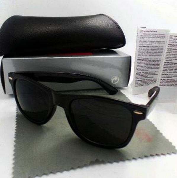 2140 brand designer fashion men uv protection outdoor sport vintage women sunglasses retro eyewear with box and cases, White;black
2140 brand designer fashion men uv protection outdoor sport vintage women sunglasses retro eyewear with box and cases, White;black