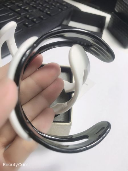 new fashion c mark lady bracelet luxurious hand jewelry bangle 4*6.5cm ladies collection bracelet accessories 2pcs/lot samcc, Black
new fashion c mark lady bracelet luxurious hand jewelry bangle 4*6.5cm ladies collection bracelet accessories 2pcs/lot samcc, Black