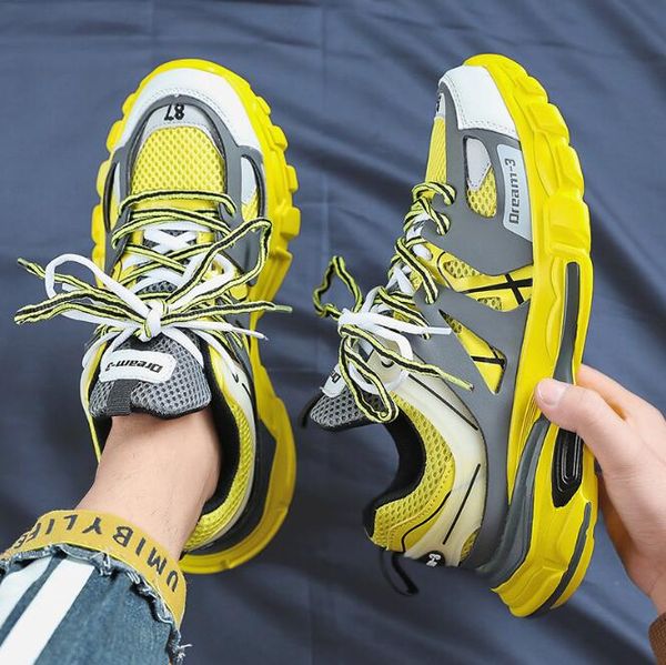 the est men trend running shoes new men fashion wild sneakers 3 generations damping non-slip light casual sports shoes
the est men trend running shoes new men fashion wild sneakers 3 generations damping non-slip light casual sports shoes