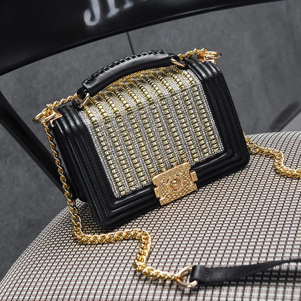 2019 new fashion string beaded small square bag personal oblique bag small fragrant wind single shoulder handbag
2019 new fashion string beaded small square bag personal oblique bag small fragrant wind single shoulder handbag