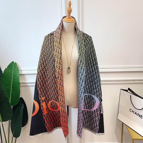 2019a2 lady scarf of luxury designer high-end quality silk wool pile material ladies'luxury scarf and scarf size 65*180cm, Blue;gray
2019a2 lady scarf of luxury designer high-end quality silk wool pile material ladies'luxury scarf and scarf size 65*180cm, Blue;gray
