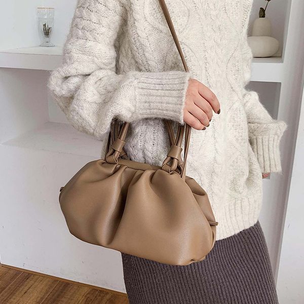 designer 2019 new fashion cloud female crossbody shoulder bag tide handbag clutch bag women simple dumplings messenger tote
designer 2019 new fashion cloud female crossbody shoulder bag tide handbag clutch bag women simple dumplings messenger tote