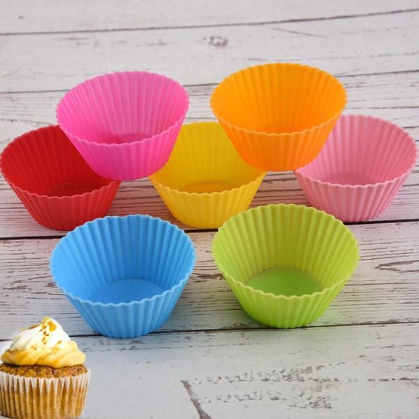 2020 новый dining 5см силикона cupcake лайнер торт шоколадный торт маффин лайнеры пудинг желе выпечки кубок mold
2020 новый dining 5см силикона cupcake лайнер торт шоколадный торт маффин лайнеры пудинг желе выпечки кубок mold
