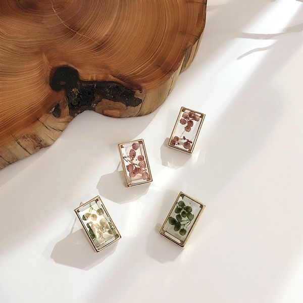 mengjiqiao korean newl vintage flower holiday stud earrings for women fashion square acrylic elegant pearl oorbellen jewelry, Golden;silver
mengjiqiao korean newl vintage flower holiday stud earrings for women fashion square acrylic elegant pearl oorbellen jewelry, Golden;silver