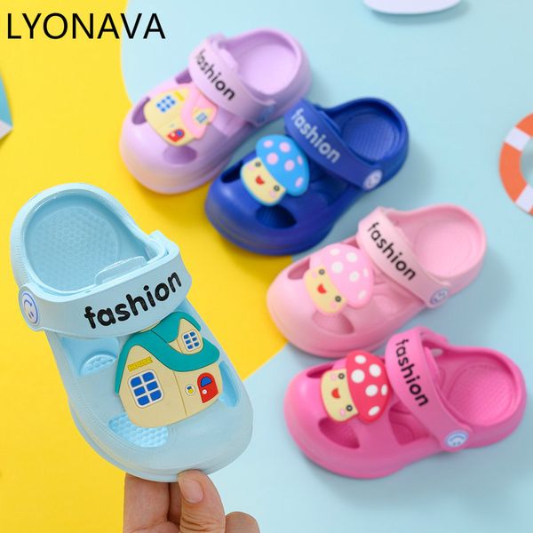summer children' slippers toddler kid boys girls cute beach sandals slippers flip shoes infant cartoon print flat heels shoes, Black;grey
summer children' slippers toddler kid boys girls cute beach sandals slippers flip shoes infant cartoon print flat heels shoes, Black;grey