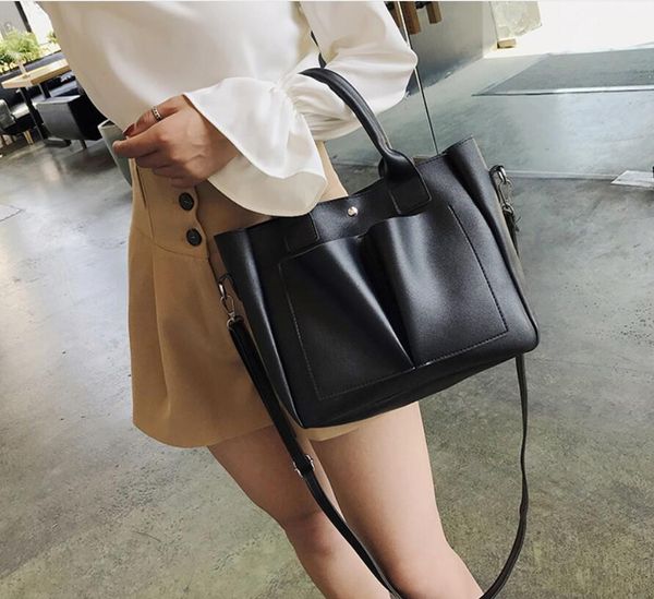 2019 new pu leather bag simple handbags famous brands women shoulder bag casual big tote vintage ladies crossbody bags 830
2019 new pu leather bag simple handbags famous brands women shoulder bag casual big tote vintage ladies crossbody bags 830