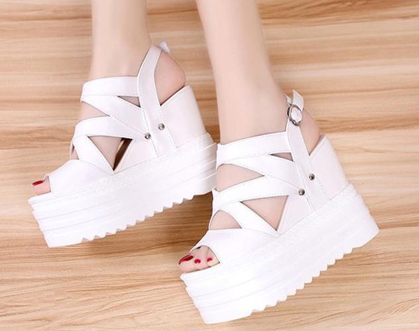 2019 women's sandals in summer with new style slope heel thick bottom waterproof table @75, Black
2019 women's sandals in summer with new style slope heel thick bottom waterproof table @75, Black