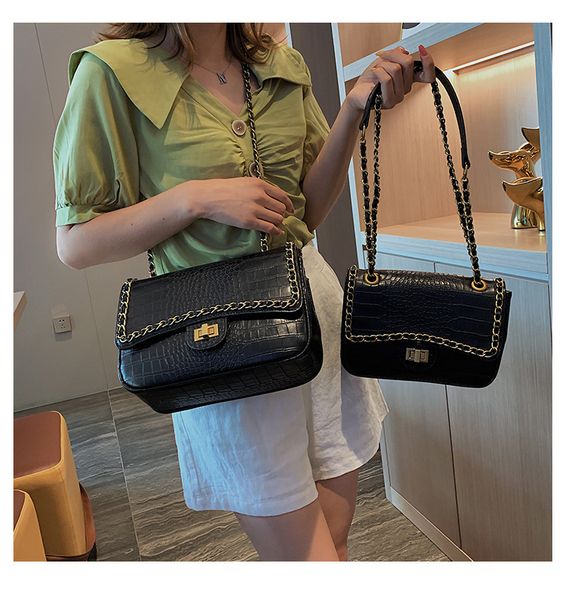 luxury women messenger bag crossbody bags alligator hasp small square female shoulder lady handbag fashion designer chain leather bags
luxury women messenger bag crossbody bags alligator hasp small square female shoulder lady handbag fashion designer chain leather bags