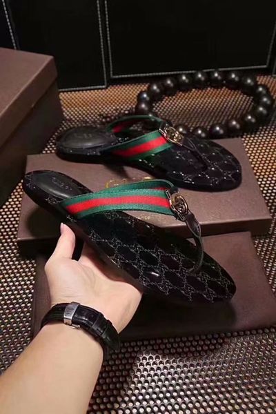 t136 latest leather slippers fashion men and women sandals slippers high heels high heels brand sneakers fashion casual, Black
t136 latest leather slippers fashion men and women sandals slippers high heels high heels brand sneakers fashion casual, Black