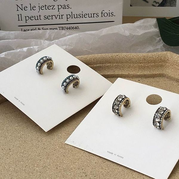 mengjiqiao 2019 new vintage rhinestone semicircle hoop earrings for women fashion temperament simulated pearl boucle d'oreille, Golden;silver
mengjiqiao 2019 new vintage rhinestone semicircle hoop earrings for women fashion temperament simulated pearl boucle d'oreille, Golden;silver