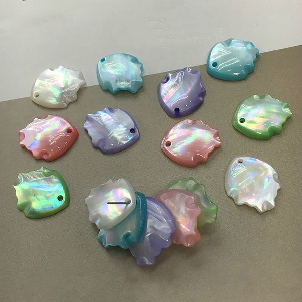 10pcs / bag natural shell 13 * 15mm colorful american gardenia pendant jewelry making diy necklace bracelet earring accessories, Bronze;silver
10pcs / bag natural shell 13 * 15mm colorful american gardenia pendant jewelry making diy necklace bracelet earring accessories, Bronze;silver