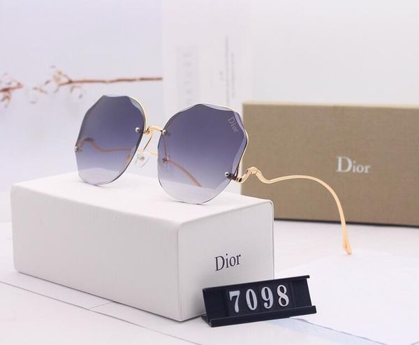 professional designs stylish sunglasses with acetic acid frames and real uv400 glass lenses, of charge, White;black
professional designs stylish sunglasses with acetic acid frames and real uv400 glass lenses, of charge, White;black