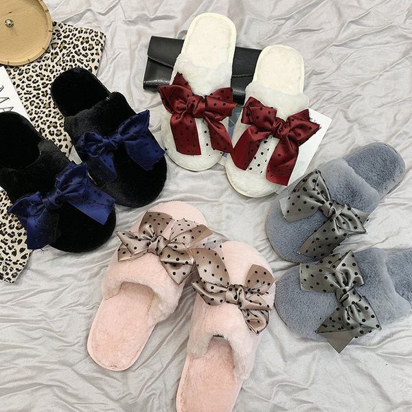 2020 women home slippers winter warm shoes woman slip on flats slides female faux fur bow-knot slippers women shoes closed toe, Black
2020 women home slippers winter warm shoes woman slip on flats slides female faux fur bow-knot slippers women shoes closed toe, Black