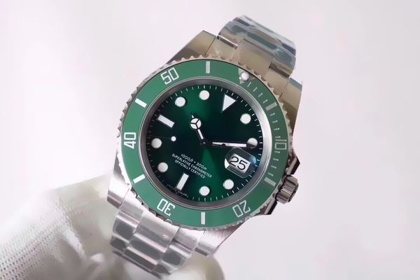 116610 luxury watch swiss eta 2836 mechanical automatic movement 904l case gree dial sapphire glide lock clasp strap mens designer watches, Slivery;brown
116610 luxury watch swiss eta 2836 mechanical automatic movement 904l case gree dial sapphire glide lock clasp strap mens designer watches, Slivery;brown