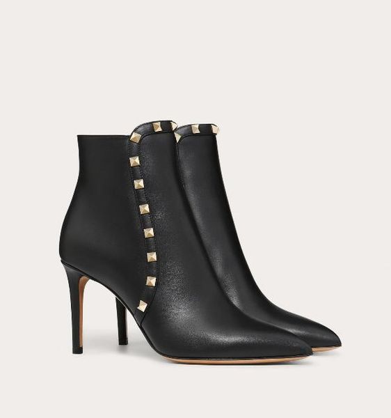 pointed toe ankle boots slip on high heels boots lady booties famous rock studs luxury designer women perfect booty with box,eu35-43, Black
pointed toe ankle boots slip on high heels boots lady booties famous rock studs luxury designer women perfect booty with box,eu35-43, Black