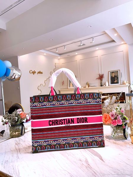 2019 women fa hion houlder bag woman bag handbag hopping bag women tote bag wallet backpack luggage
2019 women fa hion houlder bag woman bag handbag hopping bag women tote bag wallet backpack luggage