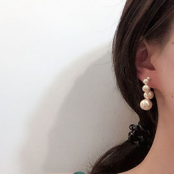 new style silver gold gradient design ball stud earrings for women chic statement studs earrings fashion jewelry brinco, Golden;silver
new style silver gold gradient design ball stud earrings for women chic statement studs earrings fashion jewelry brinco, Golden;silver