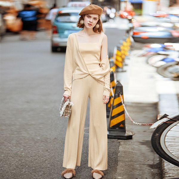 mg small as high waist leisure time pants woman autumn easy knitting loose coat within build camisole vest wide leg pants, Black
mg small as high waist leisure time pants woman autumn easy knitting loose coat within build camisole vest wide leg pants, Black