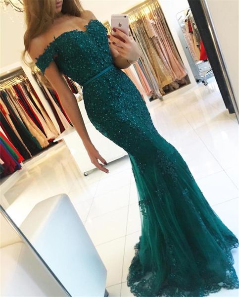 off the shoulder lace mermaid pearls prom dresses sweetheart with crystals applique lace slim evening dresses formal gowns covered buttons, Black 
off the shoulder lace mermaid pearls prom dresses sweetheart with crystals applique lace slim evening dresses formal gowns covered buttons, Black