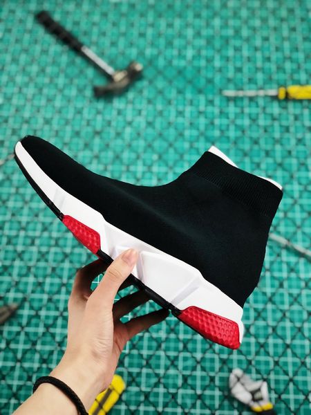 2020 Платформа тройного Кания Париж Скорость Тренеры Knit Носок обуви Оригинал Роскошных женщины люди тапок Дешевая тройная Повседневная обувь
2020 Платформа тройного Кания Париж Скорость Тренеры Knit Носок обуви Оригинал Роскошных женщины люди тапок Дешевая тройная Повседневная обувь