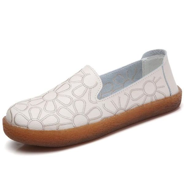 flats woman genuine leather shoes fashion hand-sewn loafers for women female casual shoes breathable flat bottom hole white shoe, Black
flats woman genuine leather shoes fashion hand-sewn loafers for women female casual shoes breathable flat bottom hole white shoe, Black