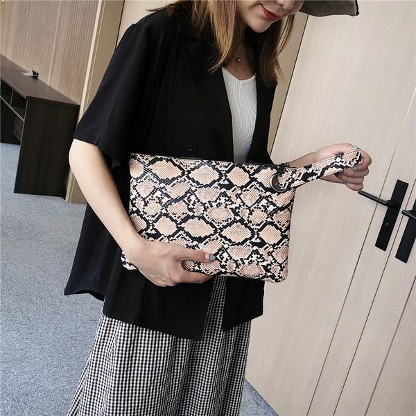 snake print wristlet clutch women daily makeup bags purse soft pu leather money phone pouch casual wallet 2020 selling
snake print wristlet clutch women daily makeup bags purse soft pu leather money phone pouch casual wallet 2020 selling