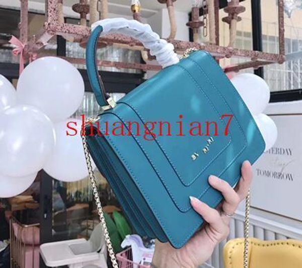 2019 new crossbody bag women handbags stripe plaid letter printing wallets fashion soft leather gold chain bag shoulder bags y-sl20 
2019 new crossbody bag women handbags stripe plaid letter printing wallets fashion soft leather gold chain bag shoulder bags y-sl20