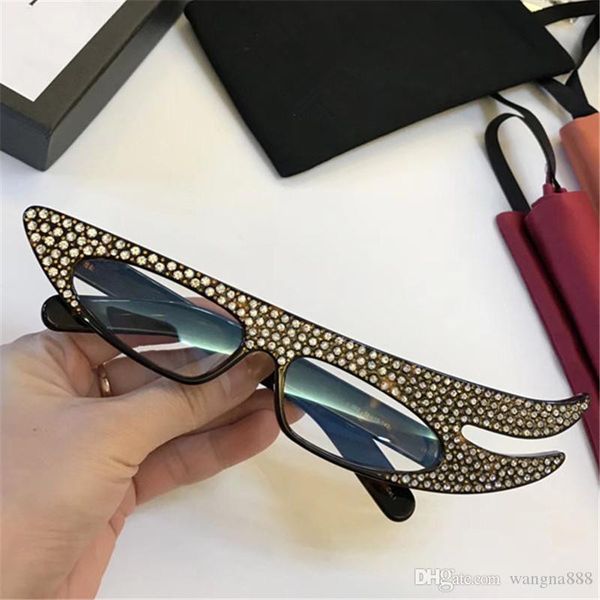 luxury 0240 стиль солнцезащитные очки игристые алмазный специально дизайнер angel wings популярные рамки защита от ультрафиолетовых лучей со, White;black
luxury 0240 стиль солнцезащитные очки игристые алмазный специально дизайнер angel wings популярные рамки защита от ультрафиолетовых лучей со, White;black