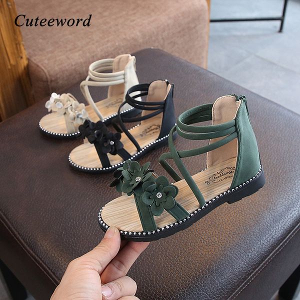 girls sandals children roman shoes 2020 new summer flower leather little girl princess shoes soft bottom zipper kids sandals t200507, Black;red
girls sandals children roman shoes 2020 new summer flower leather little girl princess shoes soft bottom zipper kids sandals t200507, Black;red