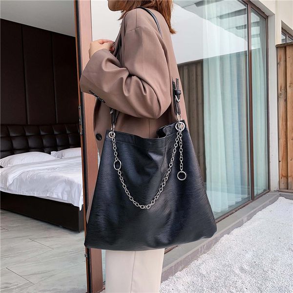 women shoulder bags luxury pu leather black soft women's handbags messenger bags for women 2020 big tote bag lady chain
women shoulder bags luxury pu leather black soft women's handbags messenger bags for women 2020 big tote bag lady chain