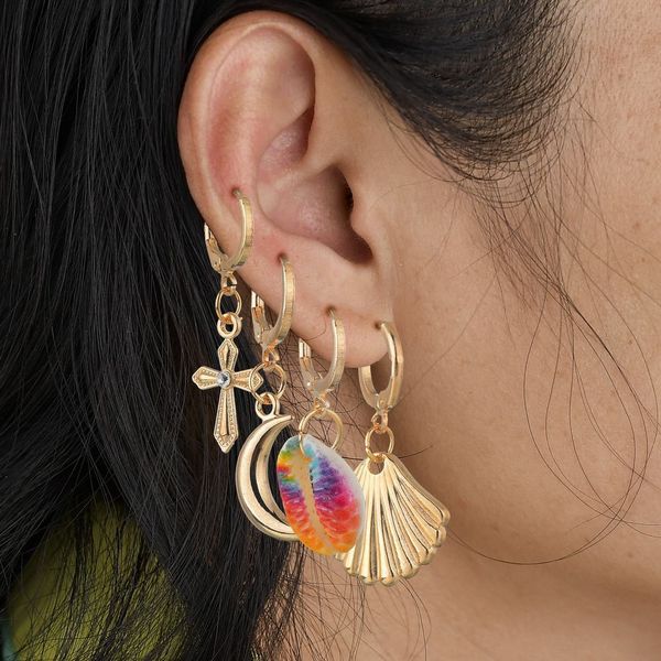 ornaments personality short pendant originality earring nation wind shell stars heart-shaped ear clip woman, Golden
ornaments personality short pendant originality earring nation wind shell stars heart-shaped ear clip woman, Golden