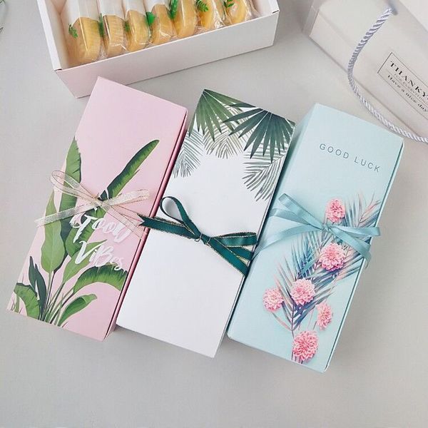 flower leaves style gift packaging box diy wedding favor gift boxes snowflake cake biscuits nougat box for baking
flower leaves style gift packaging box diy wedding favor gift boxes snowflake cake biscuits nougat box for baking