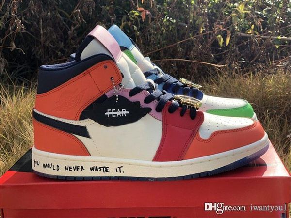 authentic melody ehsani x air 1 mid se fearless man basketball shoes maison chateau rouge blue the great sneakers sports with original box
authentic melody ehsani x air 1 mid se fearless man basketball shoes maison chateau rouge blue the great sneakers sports with original box
