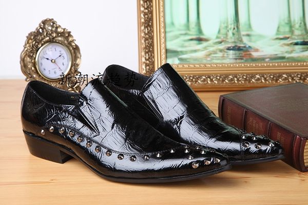 dress shoes fashion men's show pointed business casual flat with rivets korean gold leather hair stylist, Black
dress shoes fashion men's show pointed business casual flat with rivets korean gold leather hair stylist, Black