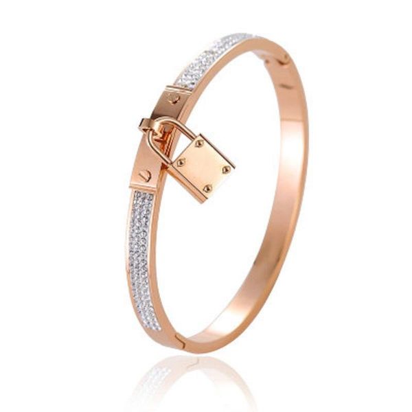 brand designer замок браслет пряжки браслеты титана стали манжета браслеты pave rhinestone розового золота тона подвески ювелирные изделия ж, Black
brand designer замок браслет пряжки браслеты титана стали манжета браслеты pave rhinestone розового золота тона подвески ювелирные изделия ж, Black