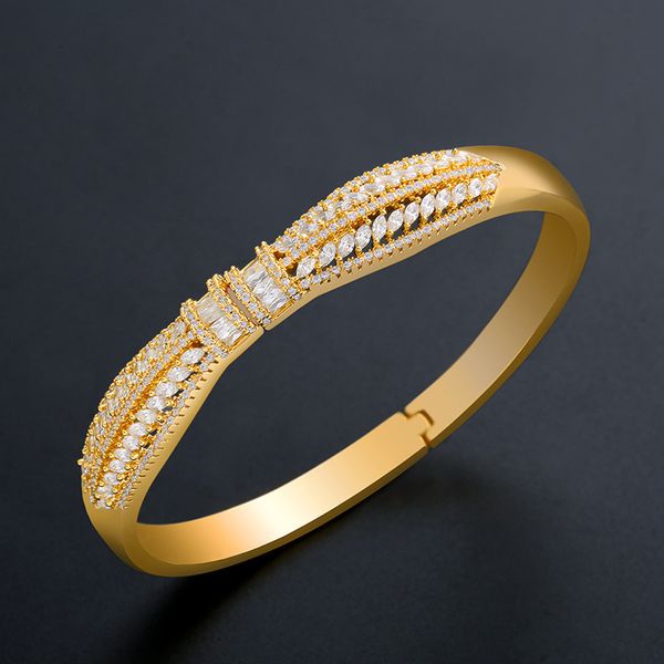 new popular fashion rome bangle micro pave zircon unique women bracelet jewelry beautiful ladies creative gift, Black
new popular fashion rome bangle micro pave zircon unique women bracelet jewelry beautiful ladies creative gift, Black