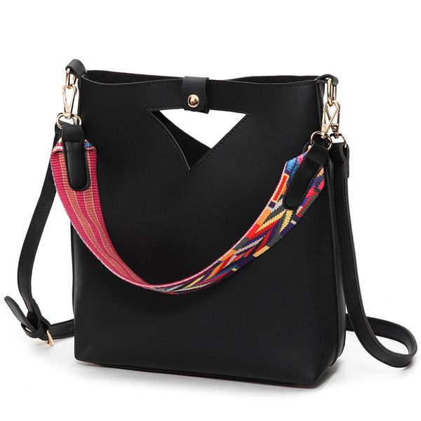 2020 fashion wild autumn new solid color bucket bag ribbon hit color mother and daughter bag shoulder trend
2020 fashion wild autumn new solid color bucket bag ribbon hit color mother and daughter bag shoulder trend