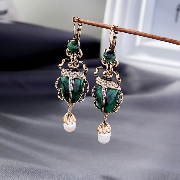 balanbiu unique beetle drop earrings for women punk black resin insect cultured pearl crystal vintage gold color fashion jewelry, Golden
balanbiu unique beetle drop earrings for women punk black resin insect cultured pearl crystal vintage gold color fashion jewelry, Golden